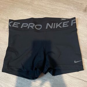 NWT Black Nike Pro Spandex, Size: Medium